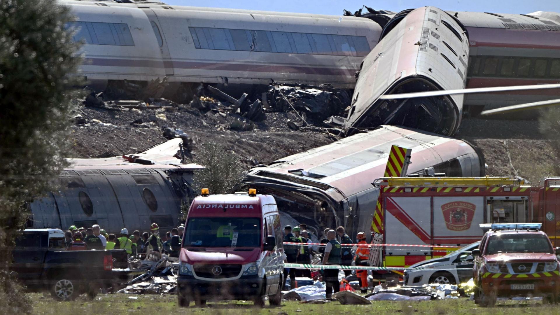 High-speed train crash kills at least 68 people in Spain